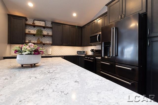7729 Kingsley Drive, Onsted, MI 49265
