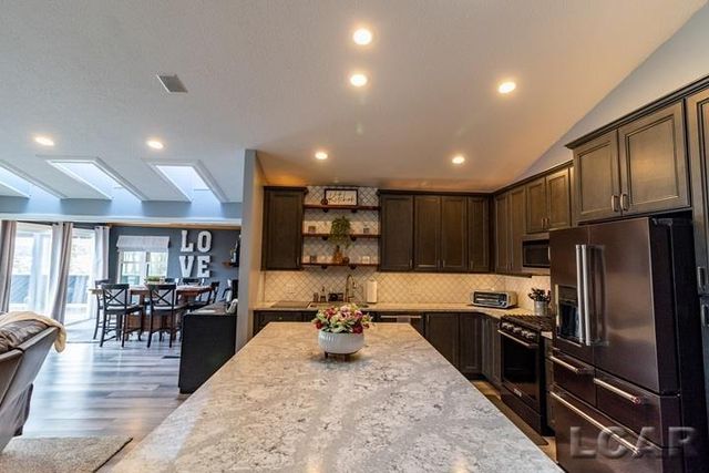 7729 Kingsley Drive, Onsted, MI 49265