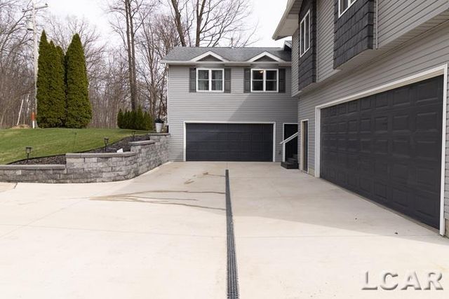 7729 Kingsley Drive, Onsted, MI 49265