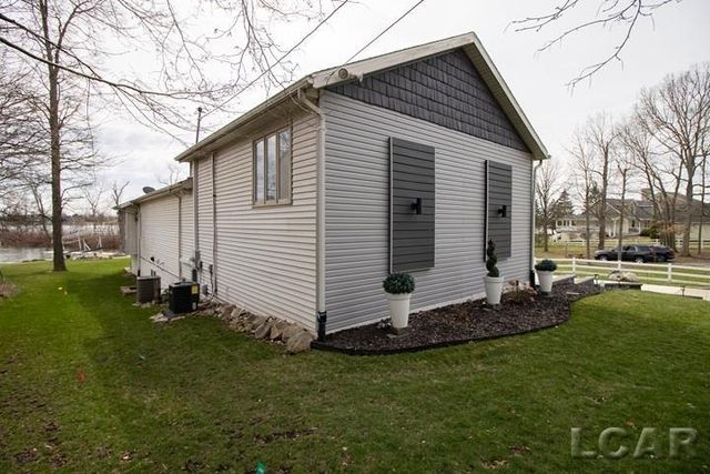 7729 Kingsley Drive, Onsted, MI 49265
