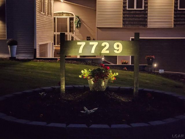 7729 Kingsley Drive, Onsted, MI 49265
