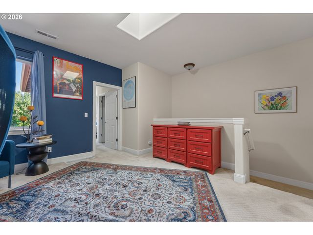 1027 Ne HANCOCK St, Portland, OR 97212