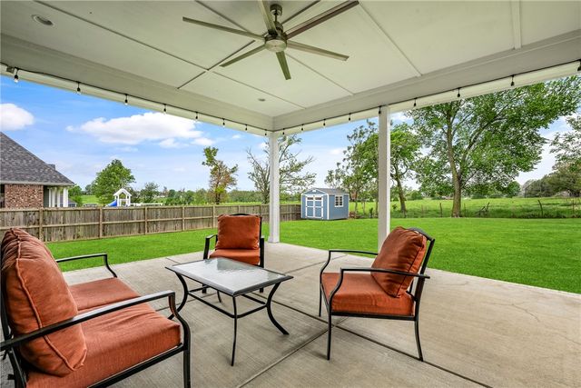 6414 S 63rd Street, Rogers, AR 72758