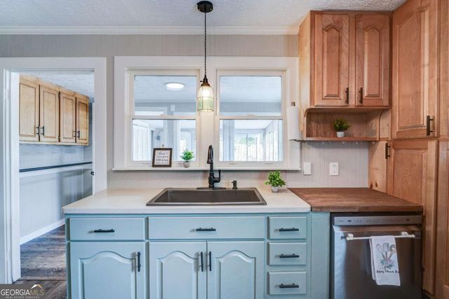 140 Rogers Avenue, Jasper, GA 30143