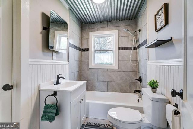 140 Rogers Avenue, Jasper, GA 30143