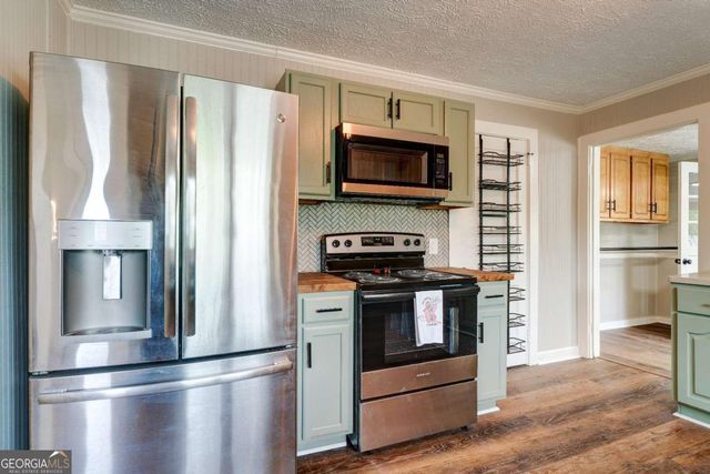 140 Rogers Avenue, Jasper, GA 30143