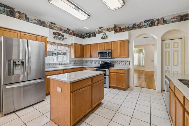 12803 LONGCREST DRIVE, Riverview, FL 33579