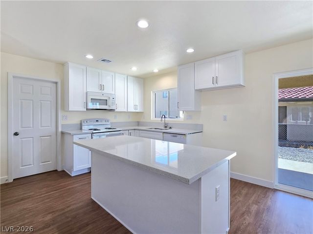 660 San Lorenzo Street, Pahrump, NV 89048