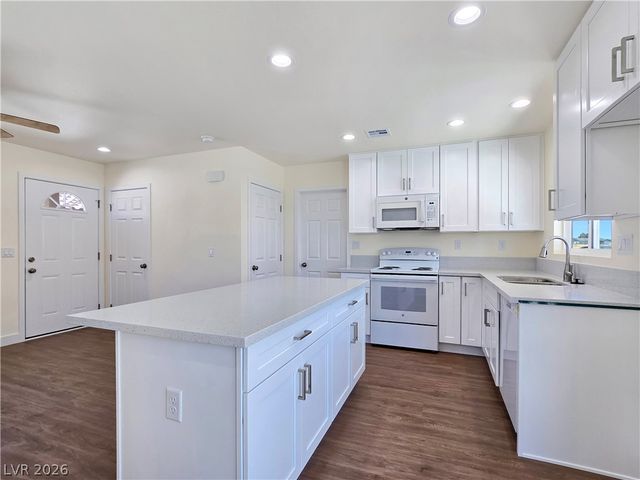 660 San Lorenzo Street, Pahrump, NV 89048