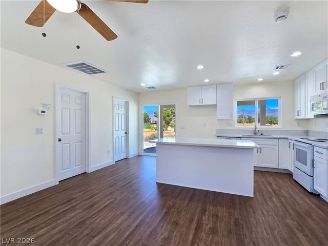 660 San Lorenzo Street, Pahrump, NV 89048