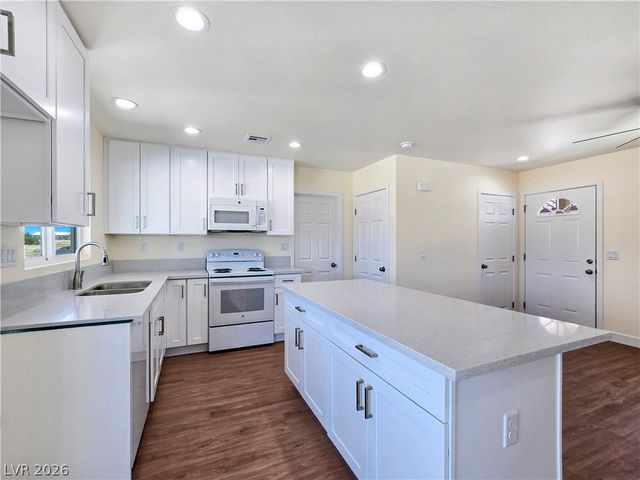 660 San Lorenzo Street, Pahrump, NV 89048