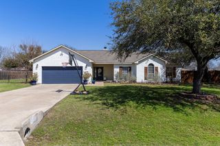 219 Spotted Fawn DR, Hutto, TX 78634