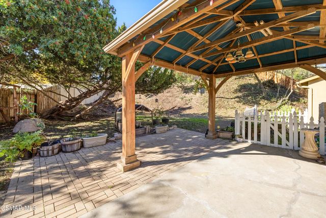 4260 Dalewood Circle, Newbury Park, CA 91320