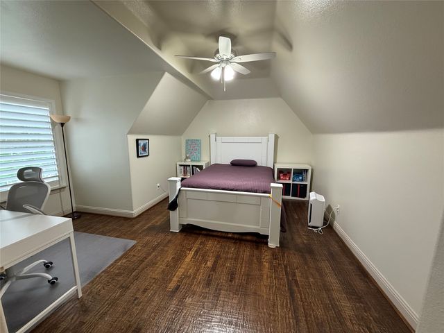 405 Preston Creek Drive, Mckinney, TX 75072