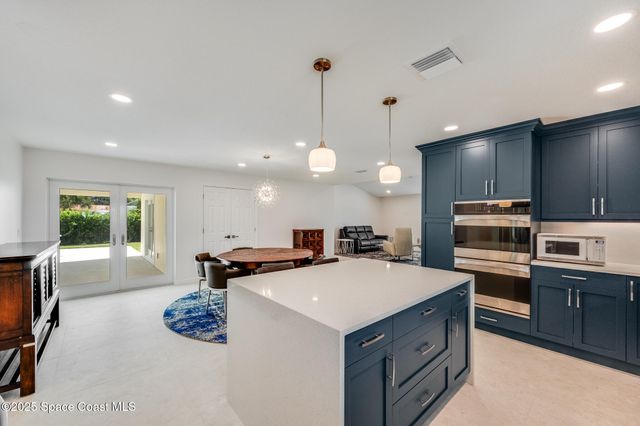 157 Miami Avenue, Indialantic, FL 32903