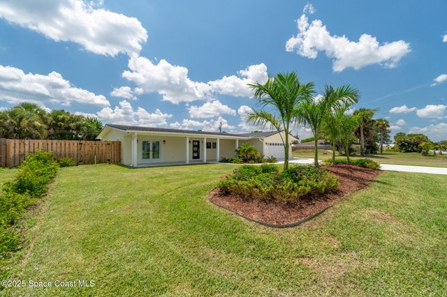 157 Miami Avenue, Indialantic, FL 32903