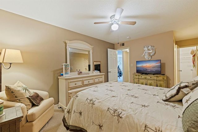 5555 GULF BOULEVARD 215, St Pete Beach, FL 33706