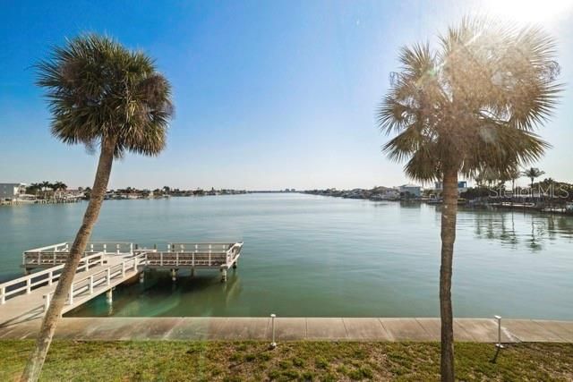 5555 GULF BOULEVARD 215, St Pete Beach, FL 33706