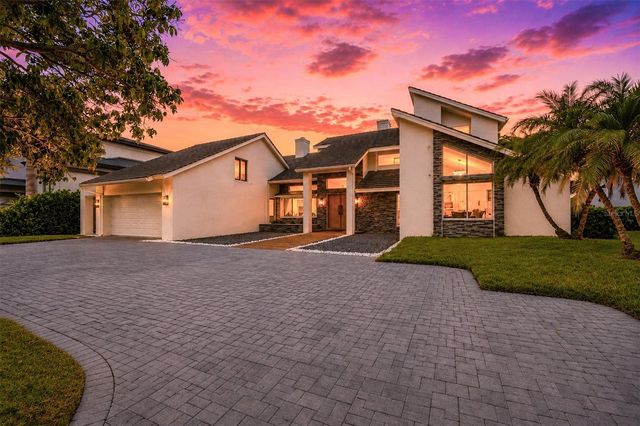 216 BIRD KEY DRIVE, Sarasota, FL 34236