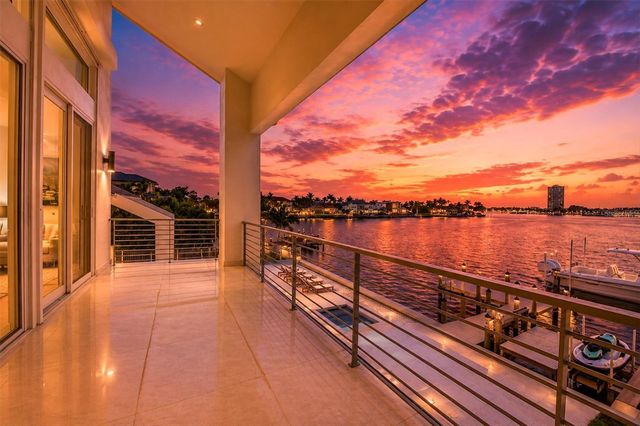 216 BIRD KEY DRIVE, Sarasota, FL 34236