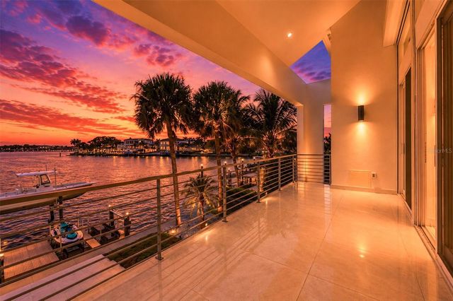 216 BIRD KEY DRIVE, Sarasota, FL 34236