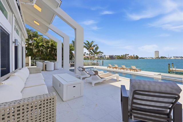 216 BIRD KEY DRIVE, Sarasota, FL 34236