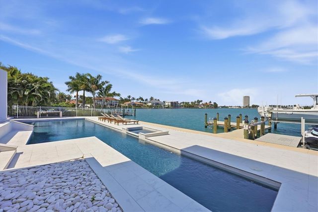 216 BIRD KEY DRIVE, Sarasota, FL 34236