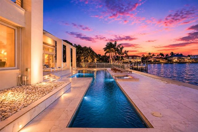 216 BIRD KEY DRIVE, Sarasota, FL 34236