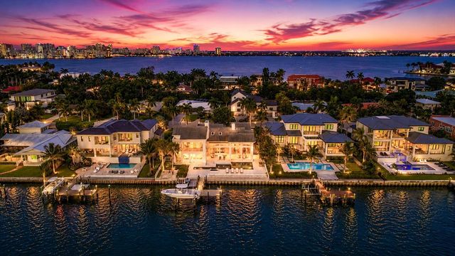 216 BIRD KEY DRIVE, Sarasota, FL 34236