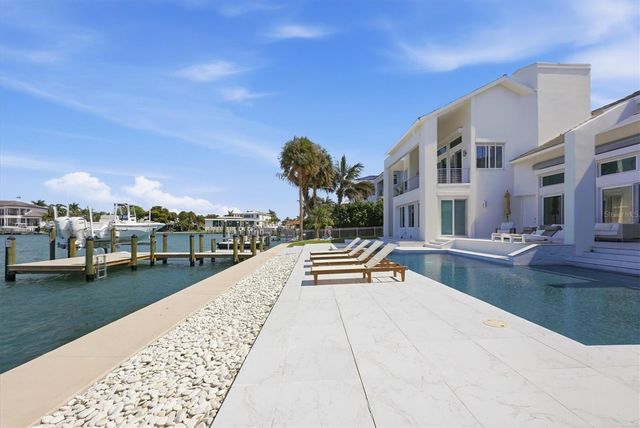 216 BIRD KEY DRIVE, Sarasota, FL 34236