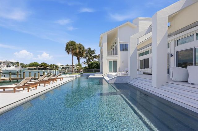 216 BIRD KEY DRIVE, Sarasota, FL 34236