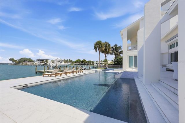 216 BIRD KEY DRIVE, Sarasota, FL 34236