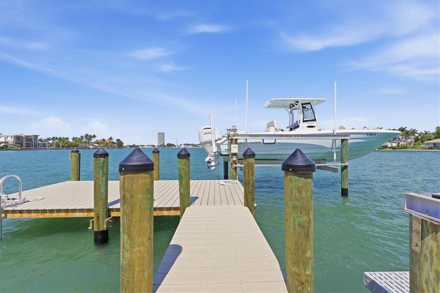 216 BIRD KEY DRIVE, Sarasota, FL 34236