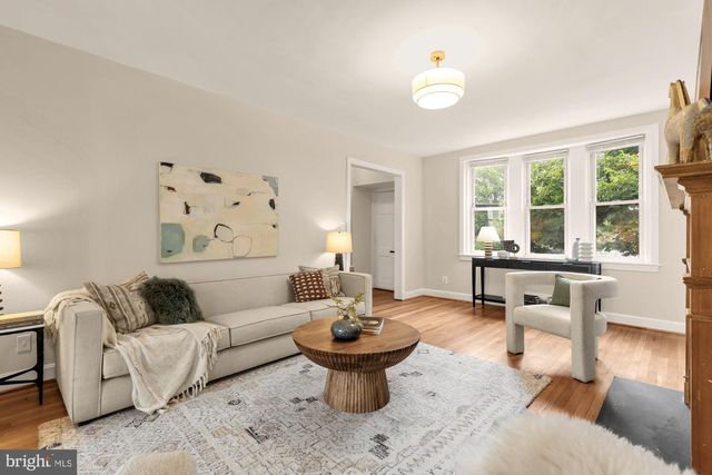 4002 10TH ST NE, Washington, DC 20017
