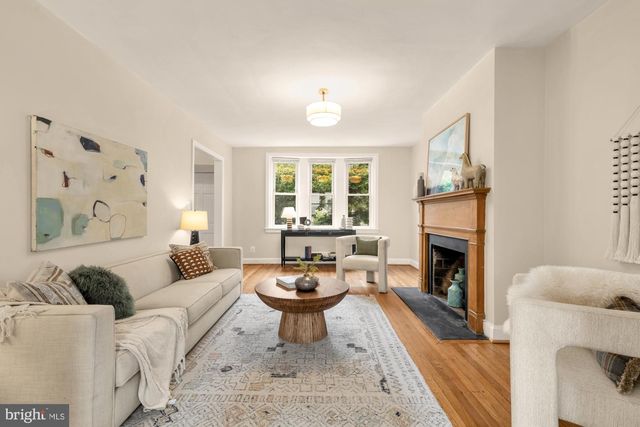 4002 10TH ST NE, Washington, DC 20017
