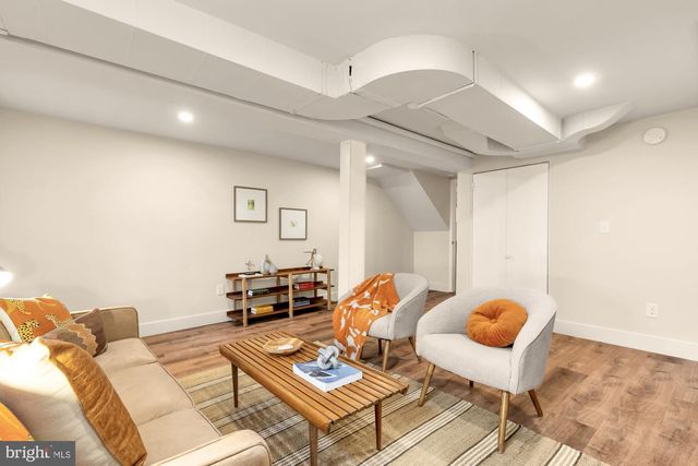4002 10TH ST NE, Washington, DC 20017