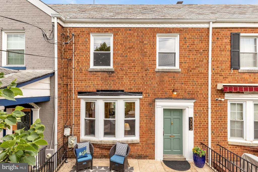 4002 10TH ST NE, Washington, DC 20017