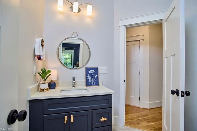 108 Saint Andrews Drive, High Point, NC 27265