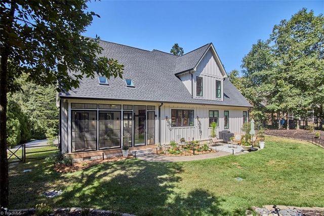 108 Saint Andrews Drive, High Point, NC 27265