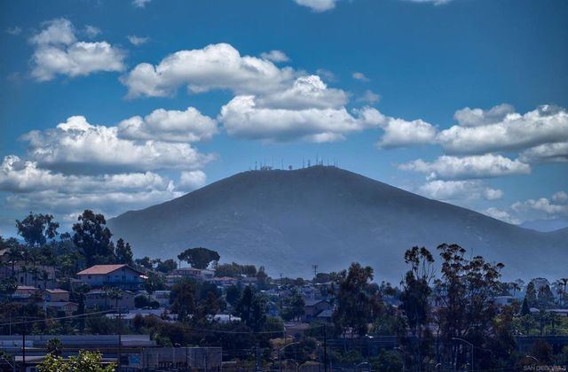 5430 BALTIMORE DR 40, La Mesa, CA 91942