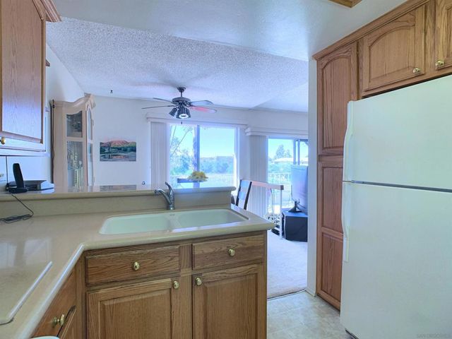 5430 BALTIMORE DR 40, La Mesa, CA 91942