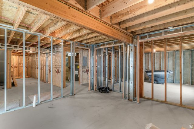 576 W SEVENTH, Midvale, UT 84047