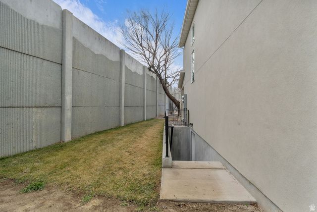 576 W SEVENTH, Midvale, UT 84047