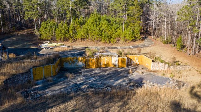 8806 River Road, Columbus, GA 31904