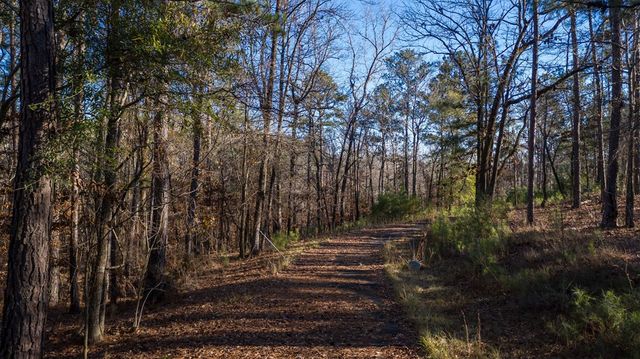 8806 River Road, Columbus, GA 31904