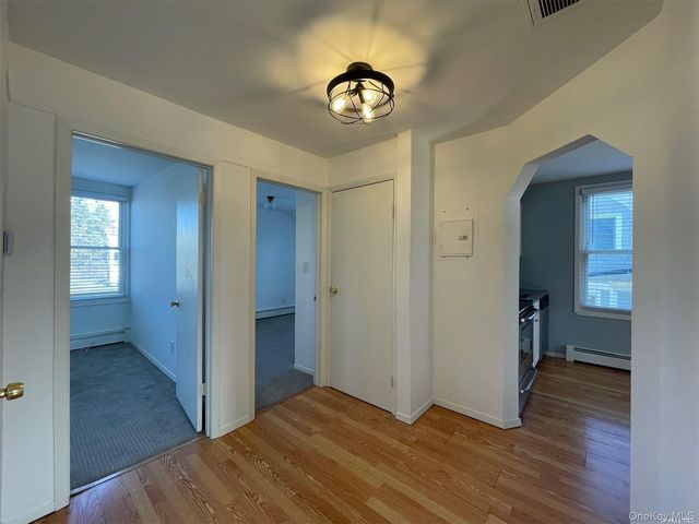 20 Dewey Street 2nd Floor, Huntington, NY 11743