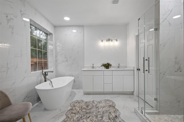 55 Terraglen Dr, Spring, TX 77382
