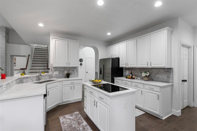 55 Terraglen Dr, Spring, TX 77382