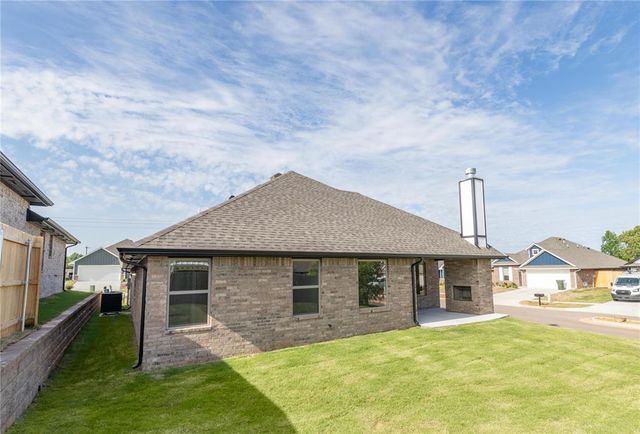 3708 Lynne Avenue, Edmond, OK 73012