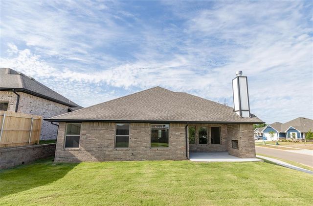 3708 Lynne Avenue, Edmond, OK 73012